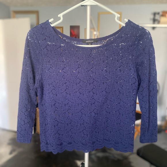 Navy blue lace crop top small - Picture 2 of 5